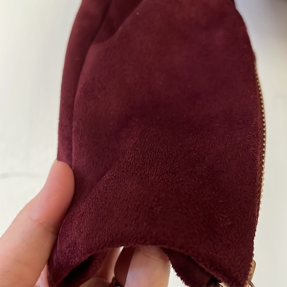 COPY - Wine red color short jacket - Picture 2 of 7